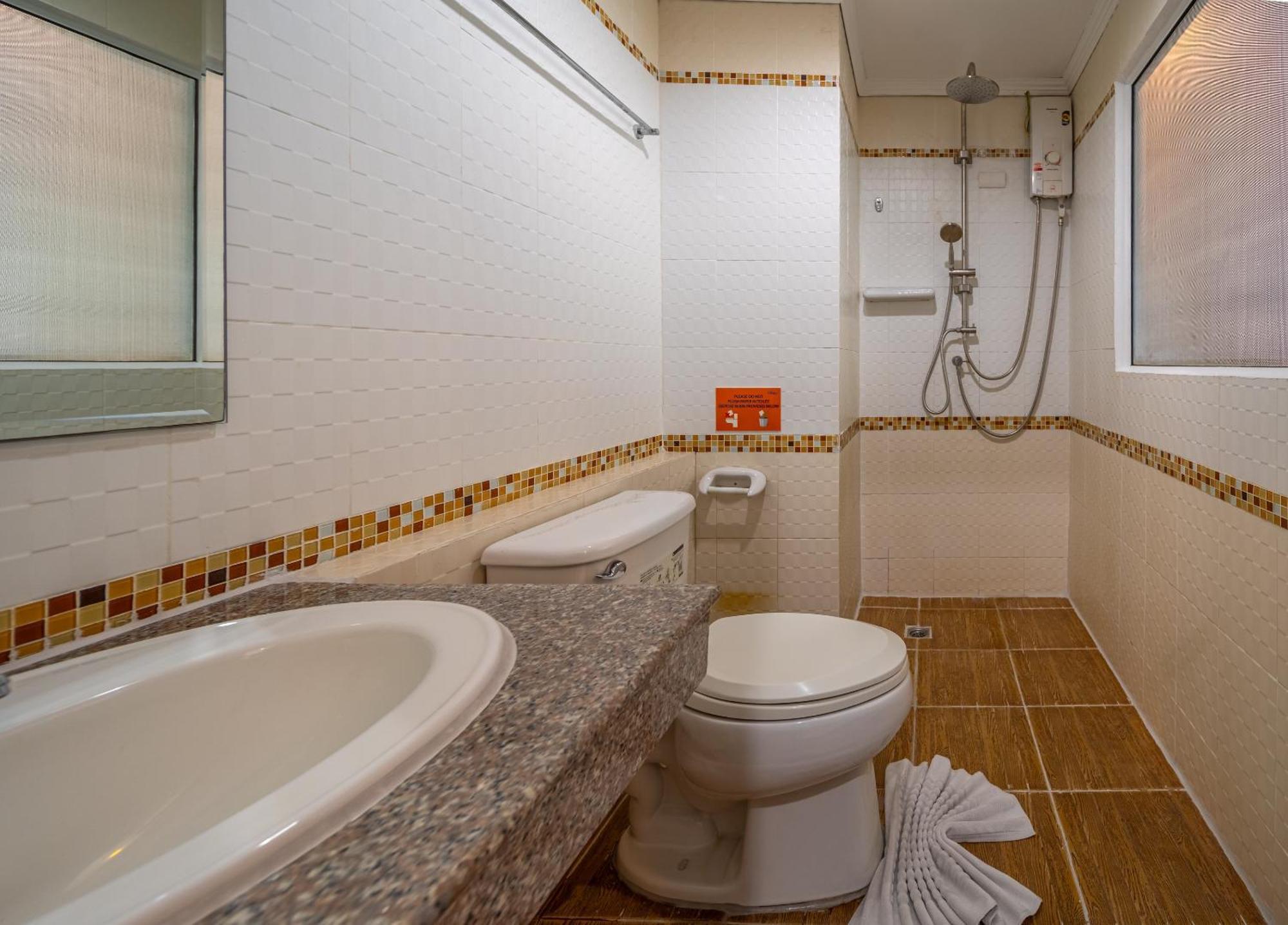 Fundee Boutique Hotel Patong Ngoại thất bức ảnh